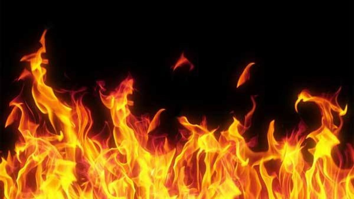 বনানীর আহমেদ টাওয়ারে আগুন