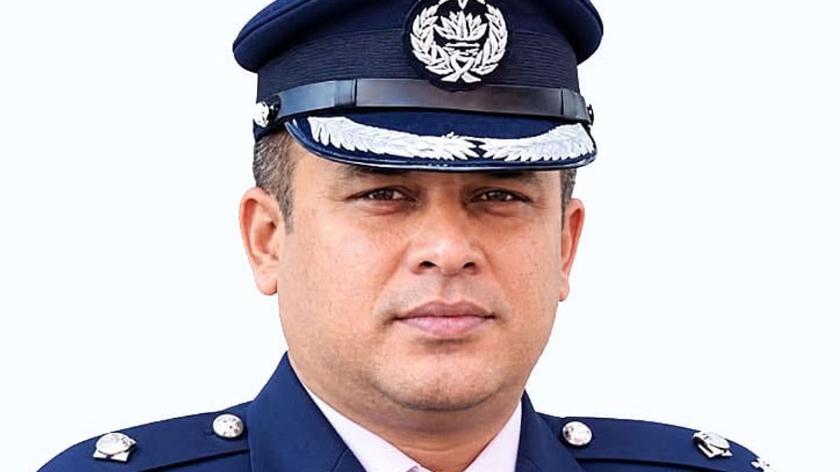 ক্যান্টনমেন্ট থানার সাবেক ওসি রাকিবুলের বিরুদ্ধে রাষ্ট্রদ্রোহ মামলাটির তদন্তে এখন ডিবি