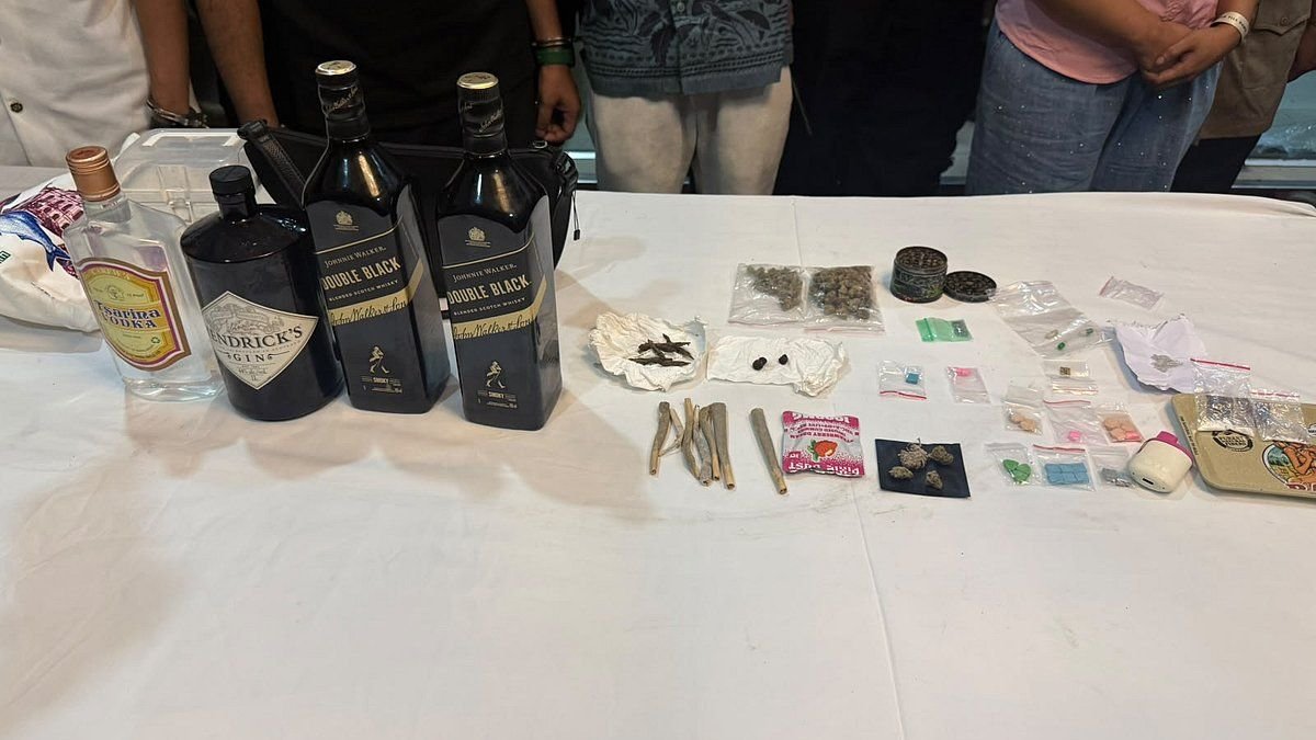 রিসোর্ট ভাড়া নিয়ে ‘ডিজে পার্টি’, আড়ালে চলে মাদক কেনাবেচা